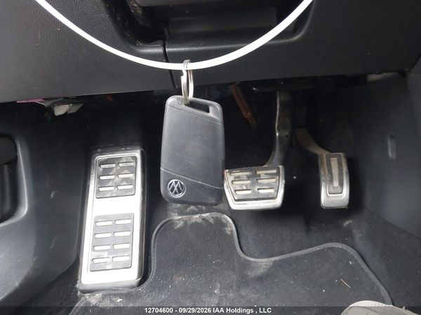 2023 VOLKSWAGEN JETTA Comfortline w/ Sport Pkg — I11