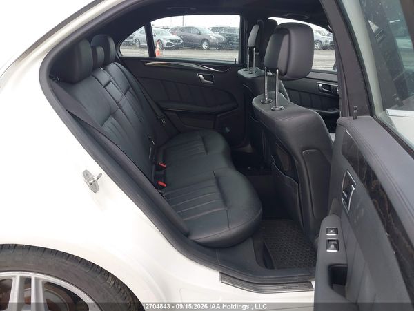 2012 MERCEDES-BENZ E 550 4MATIC — I8