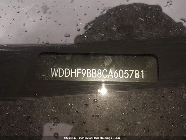 2012 MERCEDES-BENZ E 550 4MATIC — I18