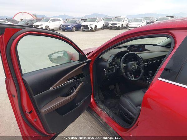2025 MAZDA CX-30 PREMIUM — I21