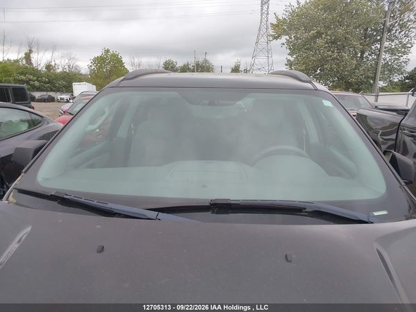 2015 CHEVROLET TRAVERSE LS — I18