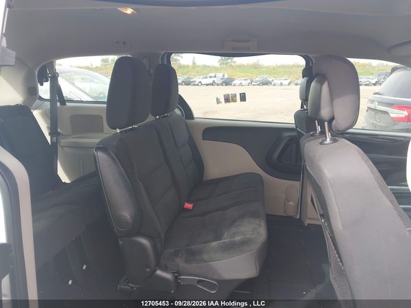 2018 DODGE GRAND CARAVAN SE — I8