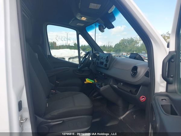 2025 MERCEDES-BENZ SPRINTER 2500 907 (VS30) — I5