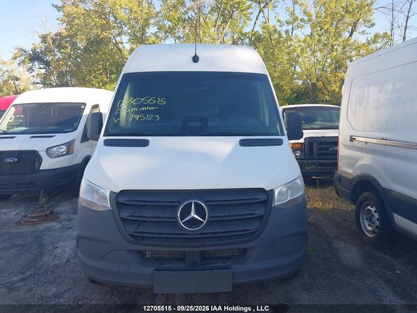 2025 MERCEDES-BENZ SPRINTER 2500 907 (VS30) — I12