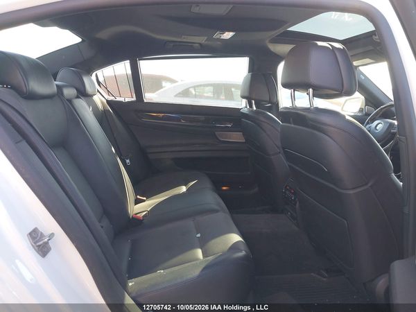 2015 BMW 7 SERIES 7 Series 750Li xDrive — I8