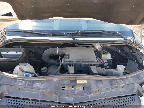 2014 MERCEDES-BENZ SPRINTER 2500 STANDARD ROOF V6 — I10