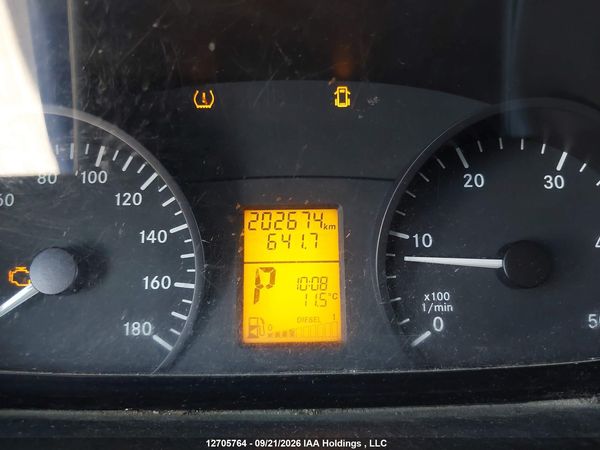 2014 MERCEDES-BENZ SPRINTER 2500 STANDARD ROOF V6 — I15