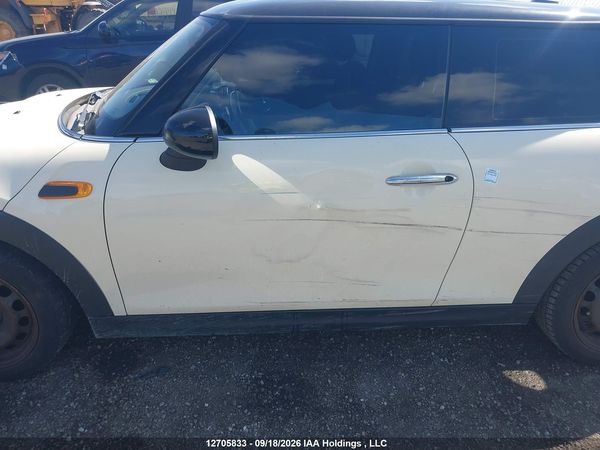 2015 MINI 3 DOOR COOPER — I6