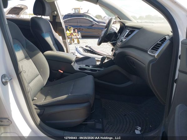 2018 HYUNDAI TUCSON BASE 2.0L — I5