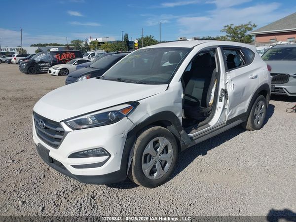 2018 HYUNDAI TUCSON BASE 2.0L — I6