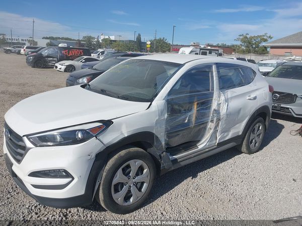 2018 HYUNDAI TUCSON BASE 2.0L — I20