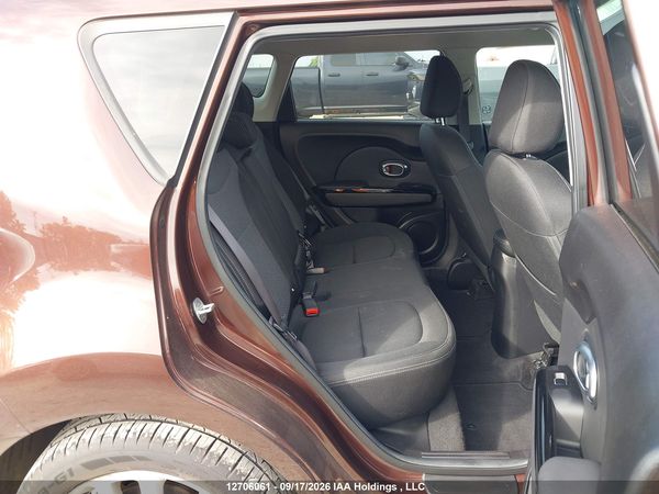 2018 KIA SOUL — I8