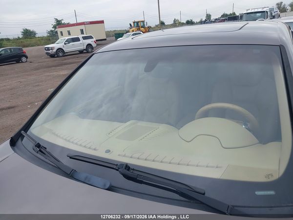 2012 PORSCHE CAYENNE — I17