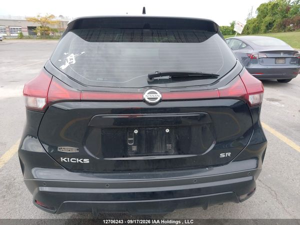 2021 NISSAN KICKS SR — I16