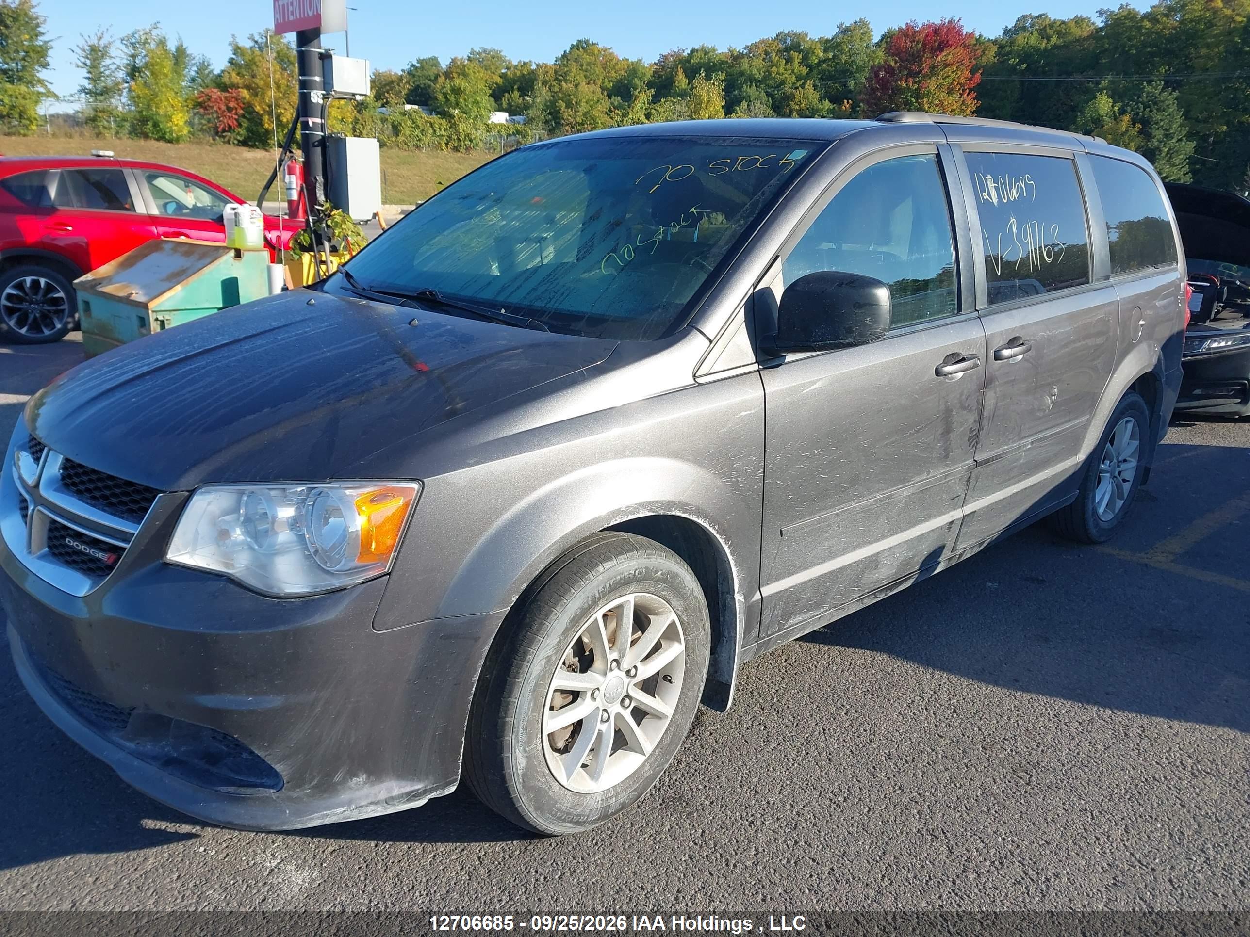 2016 DODGE GRAND CARAVAN SE — I2