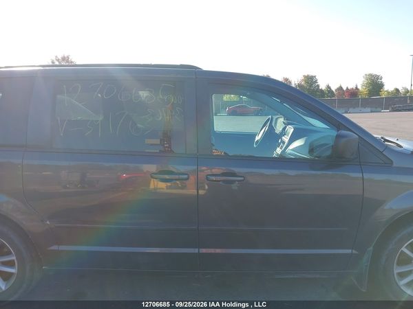 2016 DODGE GRAND CARAVAN SE — I13