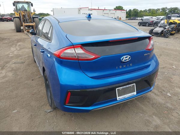 2017 HYUNDAI IONIQ LIMITED — I3