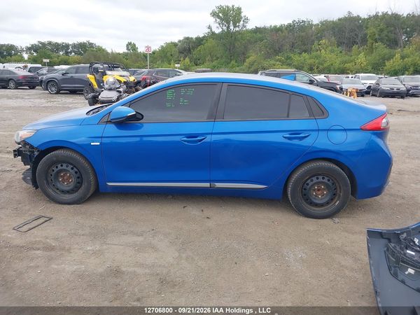 2017 HYUNDAI IONIQ LIMITED — I15