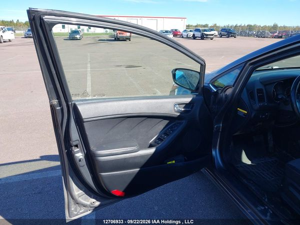 2016 KIA FORTE 2.0L EX/2.0L EX SE — I20