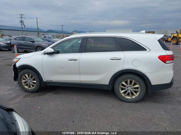 2017 KIA SORENTO 3.3L LX V6 7-SEATER — I14