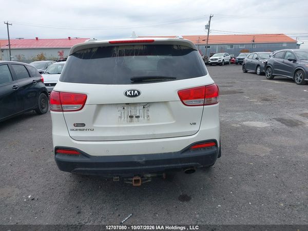 2017 KIA SORENTO 3.3L LX V6 7-SEATER — I16