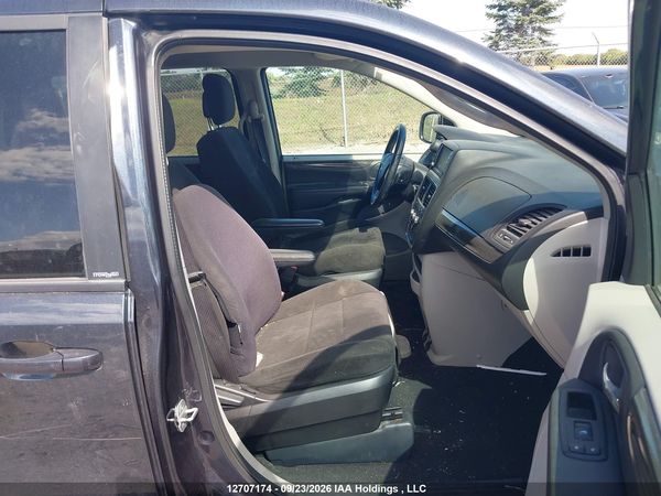 2013 DODGE GRAND CARAVAN SE — I5