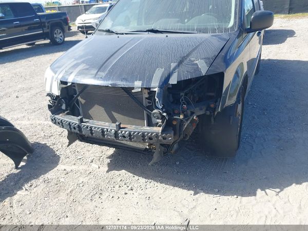 2013 DODGE GRAND CARAVAN SE — I6