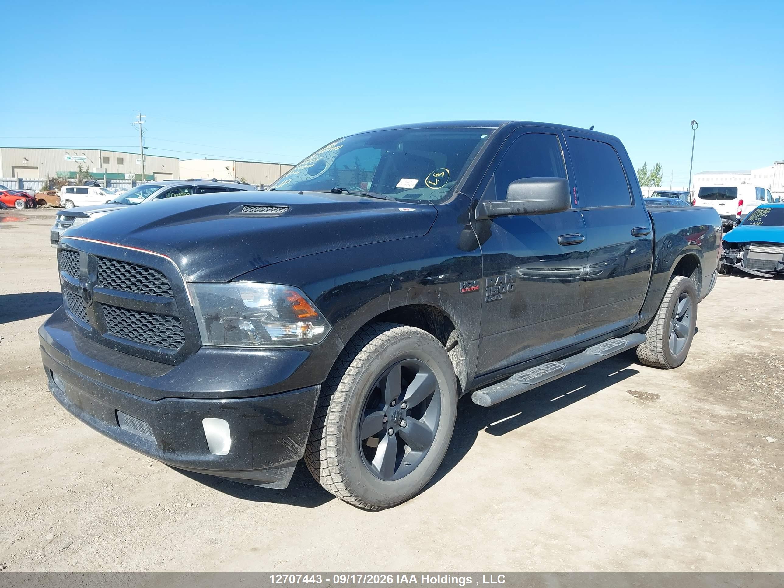 2019 RAM 1500 CLASSIC SLT — I2