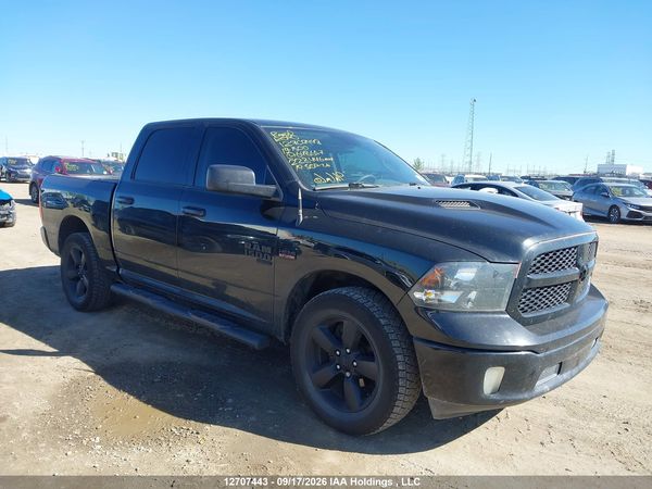 2019 RAM 1500 CLASSIC SLT — I1