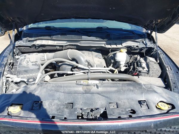 2019 RAM 1500 CLASSIC SLT — I9