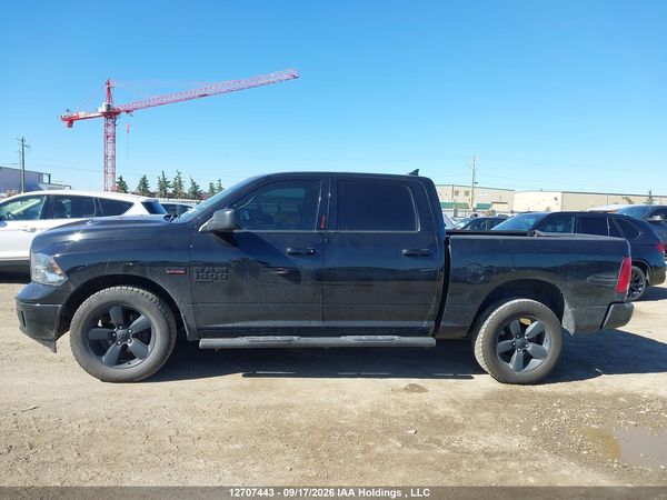 2019 RAM 1500 CLASSIC SLT — I13