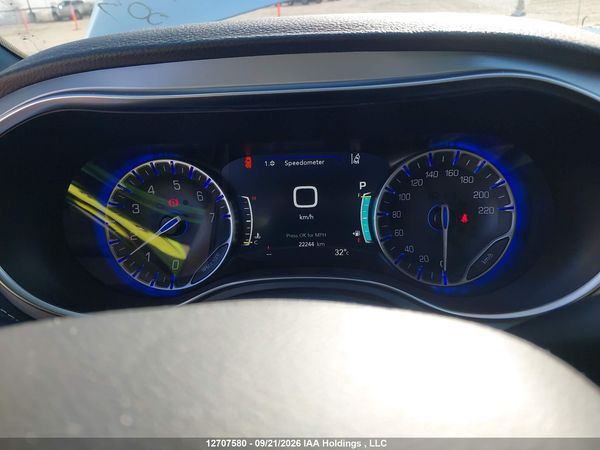 2026 CHRYSLER PACIFICA LIMITED — I7
