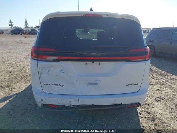 2026 CHRYSLER PACIFICA LIMITED — I16