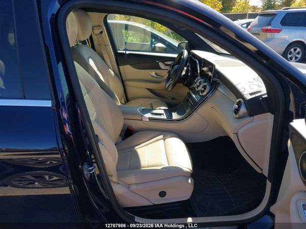 2020 MERCEDES-BENZ GLC 300 4MATIC — I5