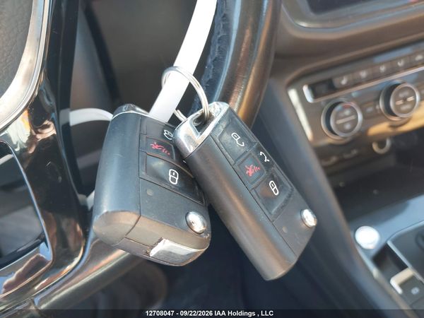 2018 VOLKSWAGEN TIGUAN SE/SEL — I11