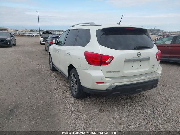 2018 NISSAN PATHFINDER — I3