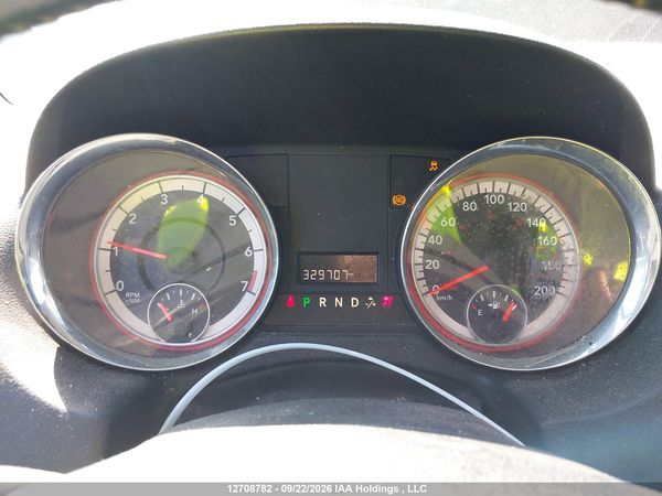 2015 DODGE GRAND CARAVAN SE — I7
