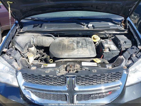 2015 DODGE GRAND CARAVAN SE — I10