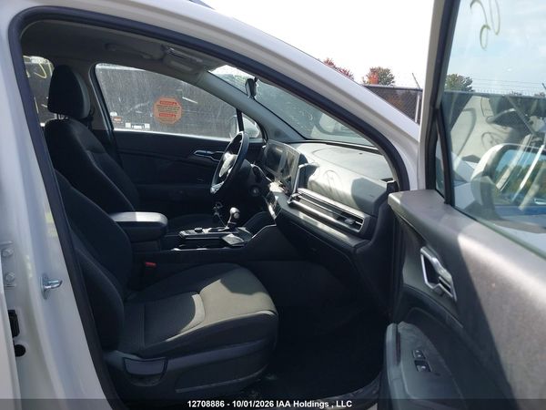 2023 KIA SPORTAGE LX — I5