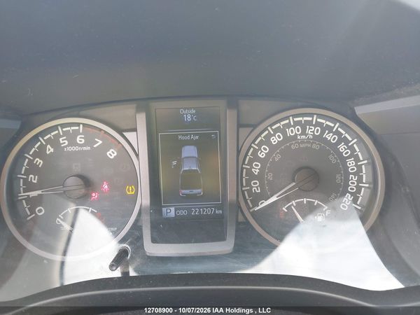 2018 TOYOTA TACOMA — I7