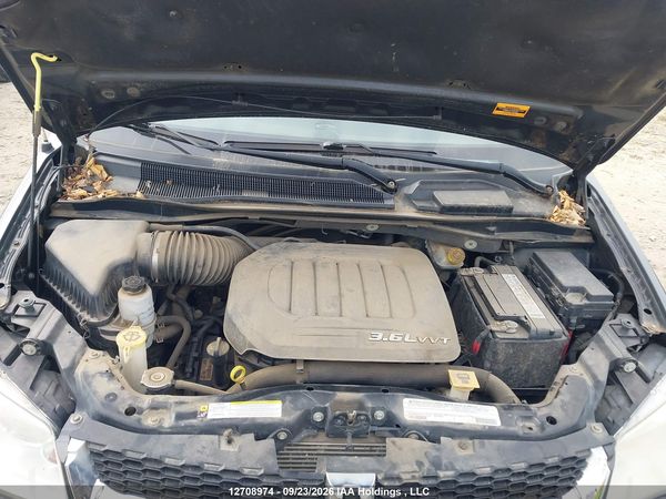 2012 DODGE GRAND CARAVAN SE — I10