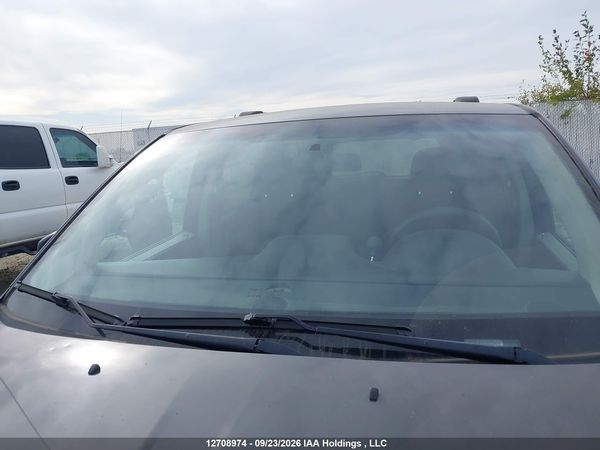 2012 DODGE GRAND CARAVAN SE — I18