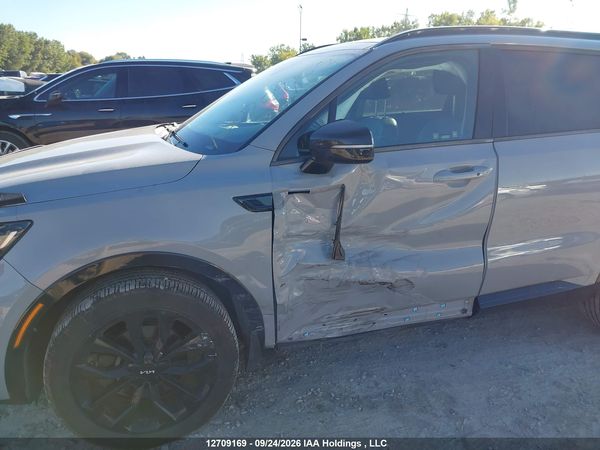 2022 KIA SORENTO 2.5T EX/2.5T EX+ — I6