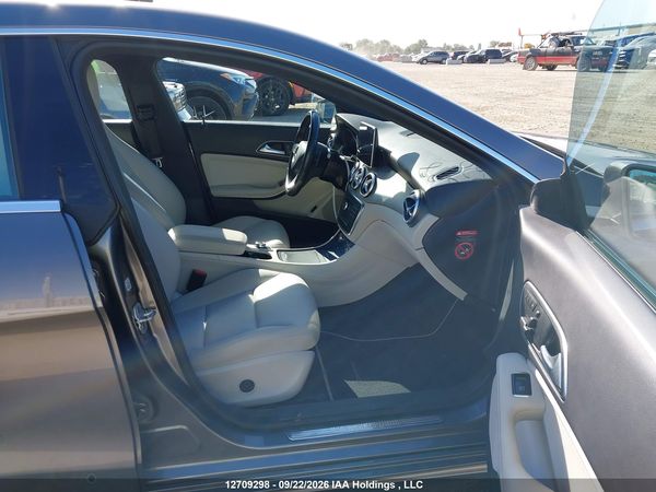 2015 MERCEDES-BENZ CLA 250 4MATIC — I5