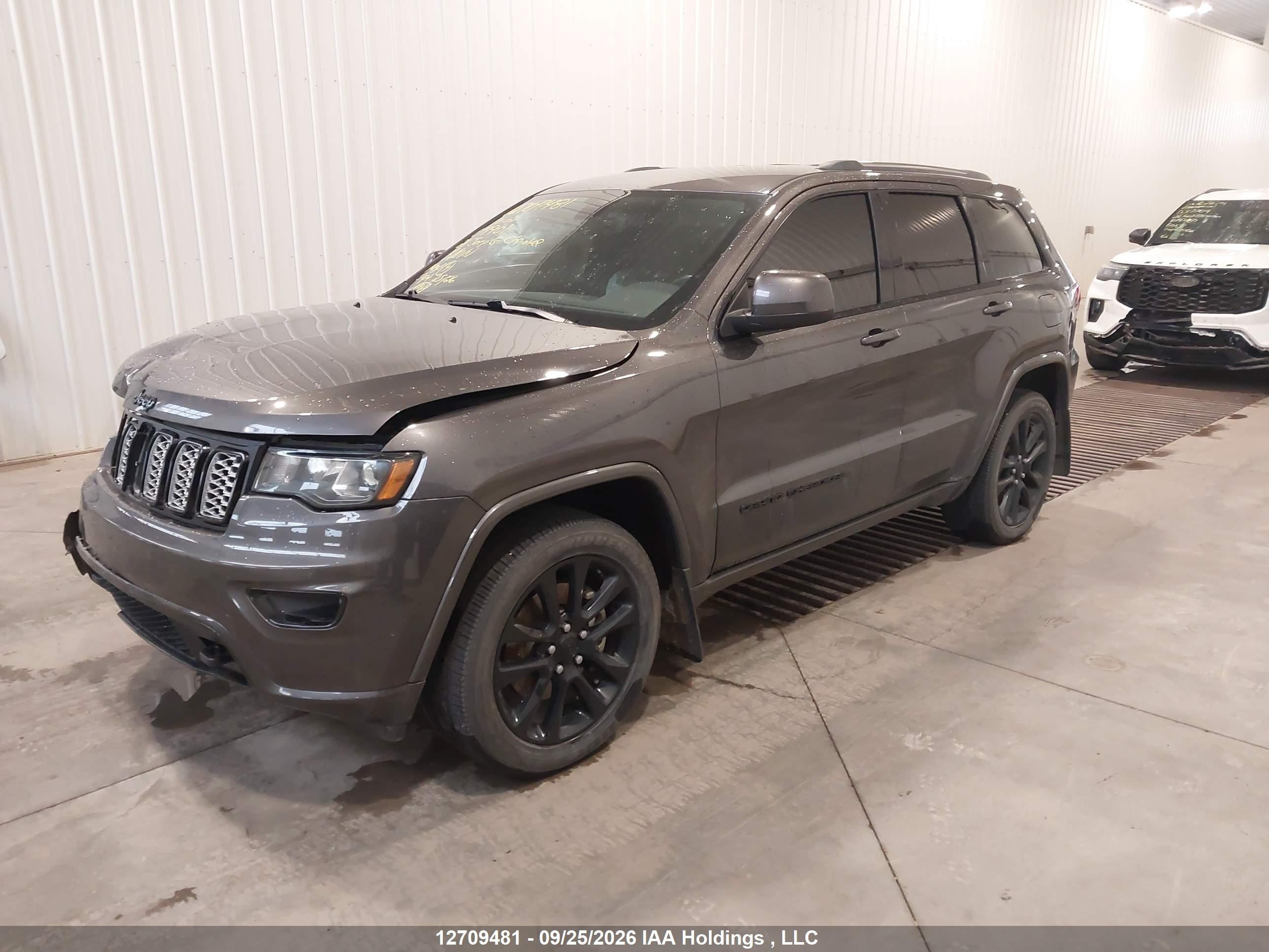 2021 JEEP GRAND CHEROKEE ALTITUDE — I2
