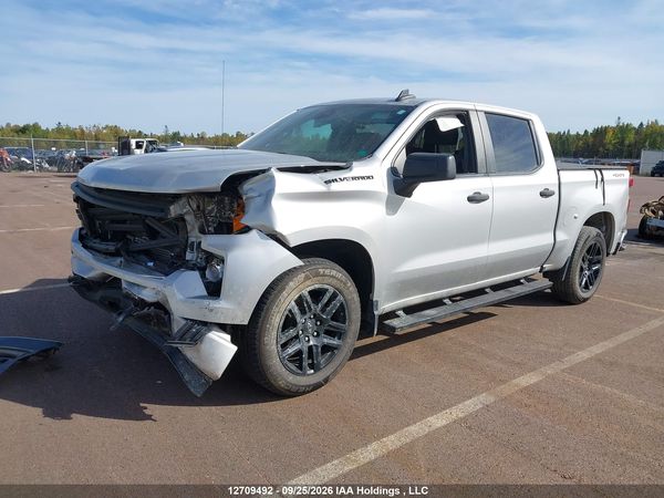 2022 CHEVROLET SILVERADO K1500 Custom — I2