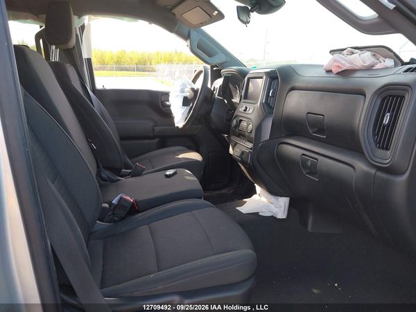 2022 CHEVROLET SILVERADO K1500 Custom — I5