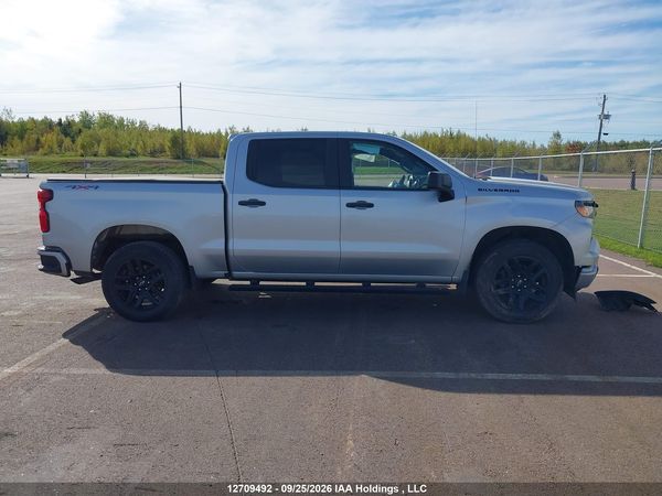 2022 CHEVROLET SILVERADO K1500 Custom — I14