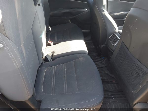 2018 KIA SORENTO 2.4L LX — I8