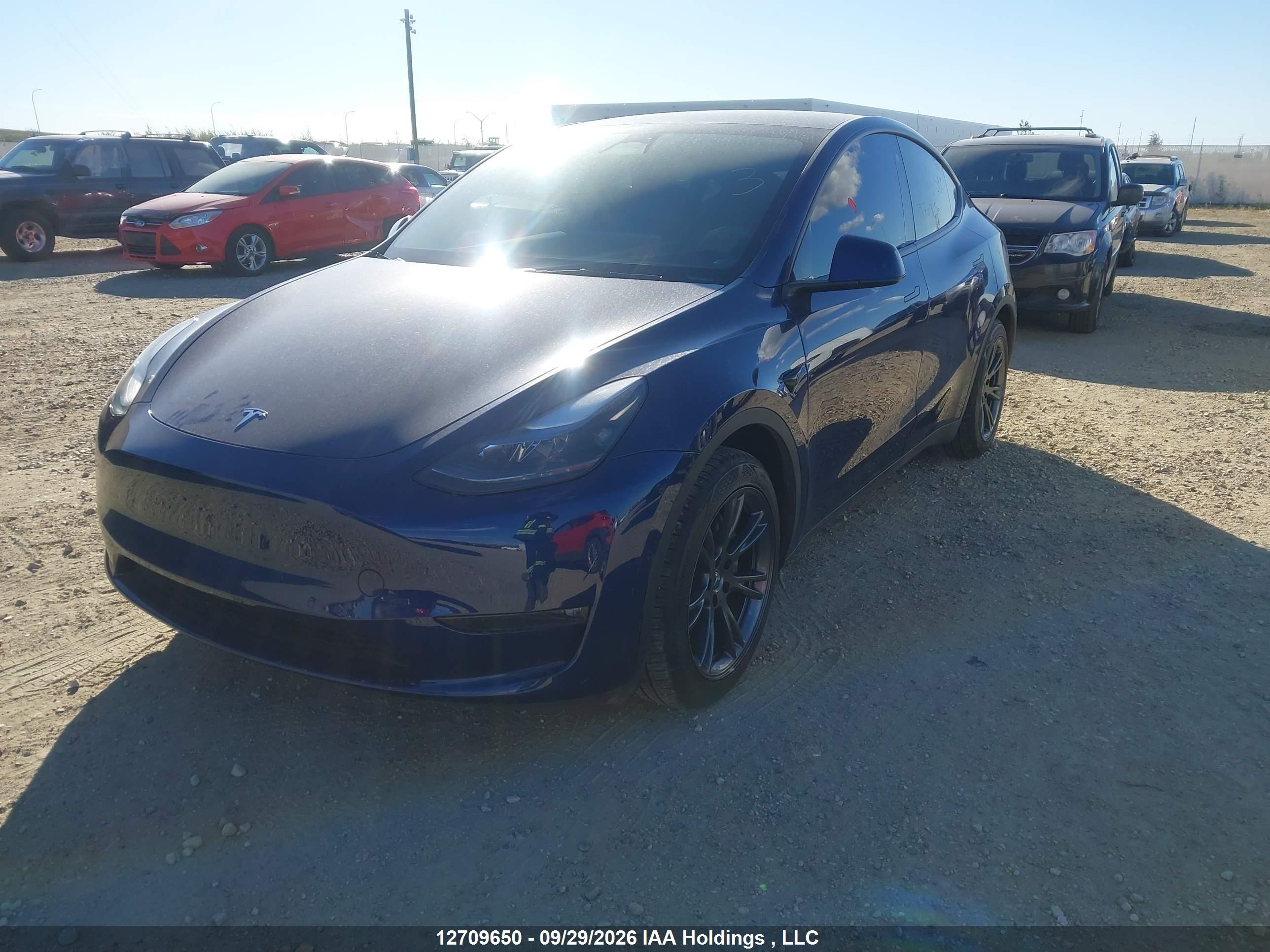 2022 TESLA MODEL Y LONG RANGE — I2